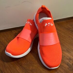 APL TechLoom Bliss in Electric Red